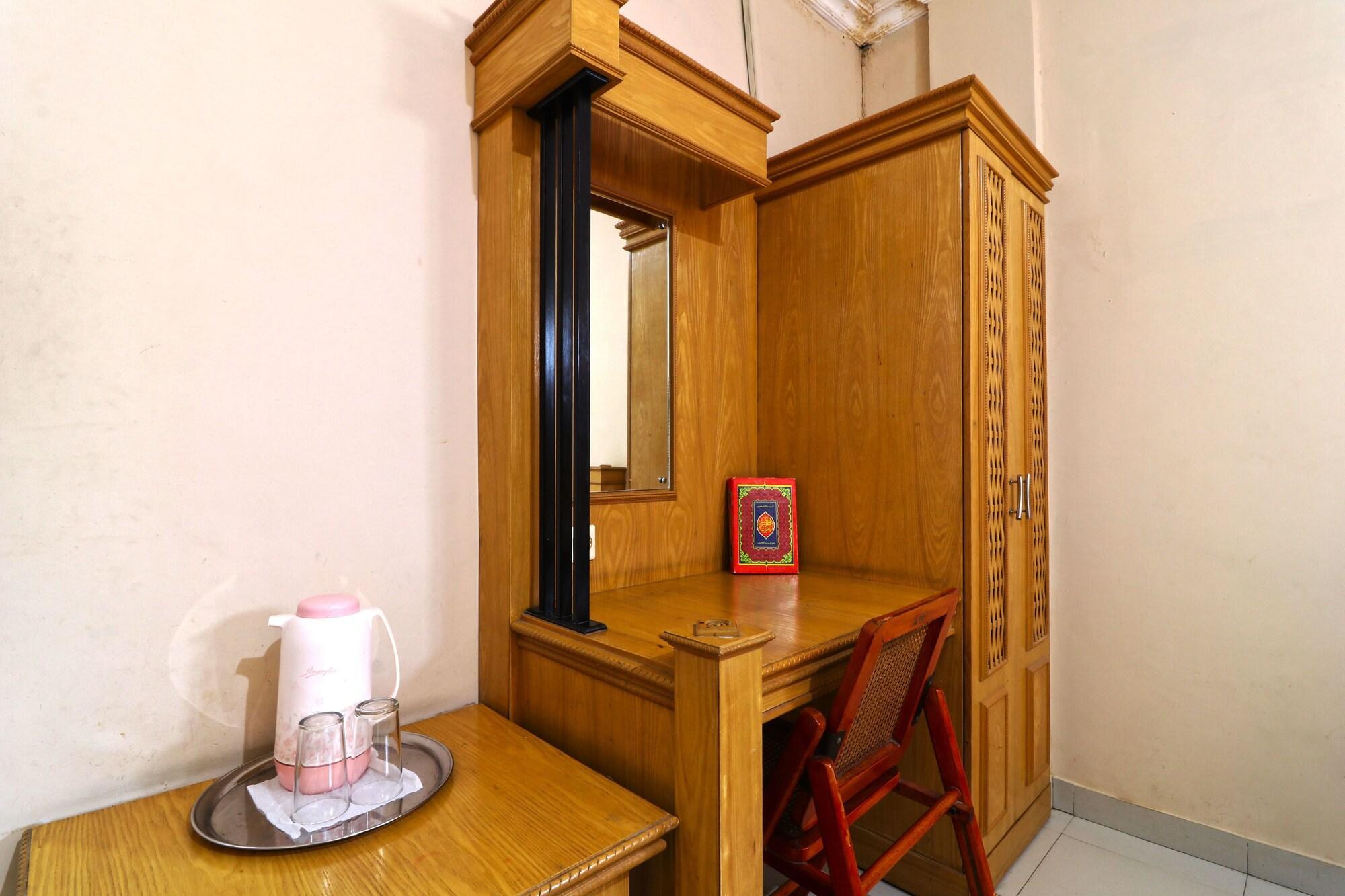 Hotel Sas Syariah Банджермасин Екстериор снимка
